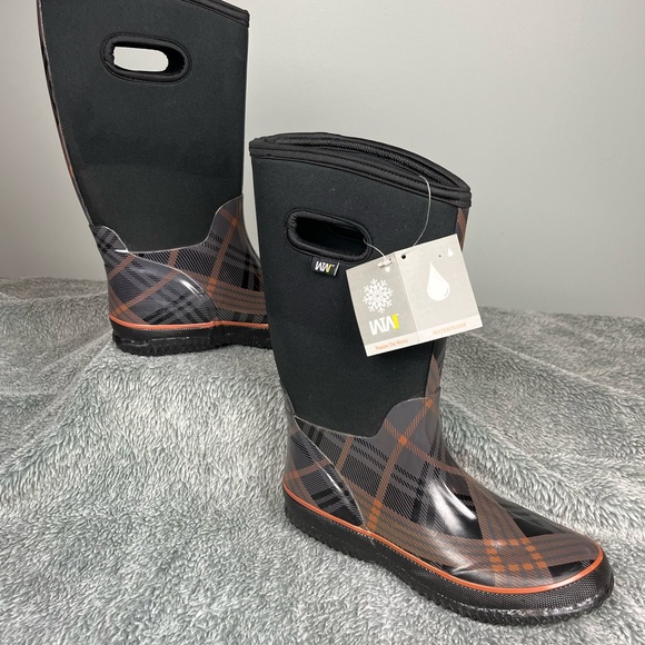 WTW Waterproof Boots NWT - Women's Size 6/37 - Picture 2 of 8